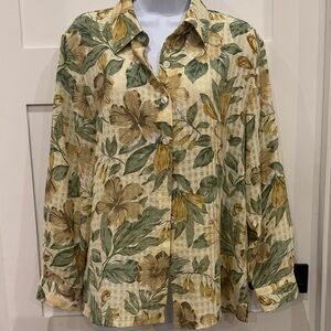 Vintage Floral Button-Up Shirt